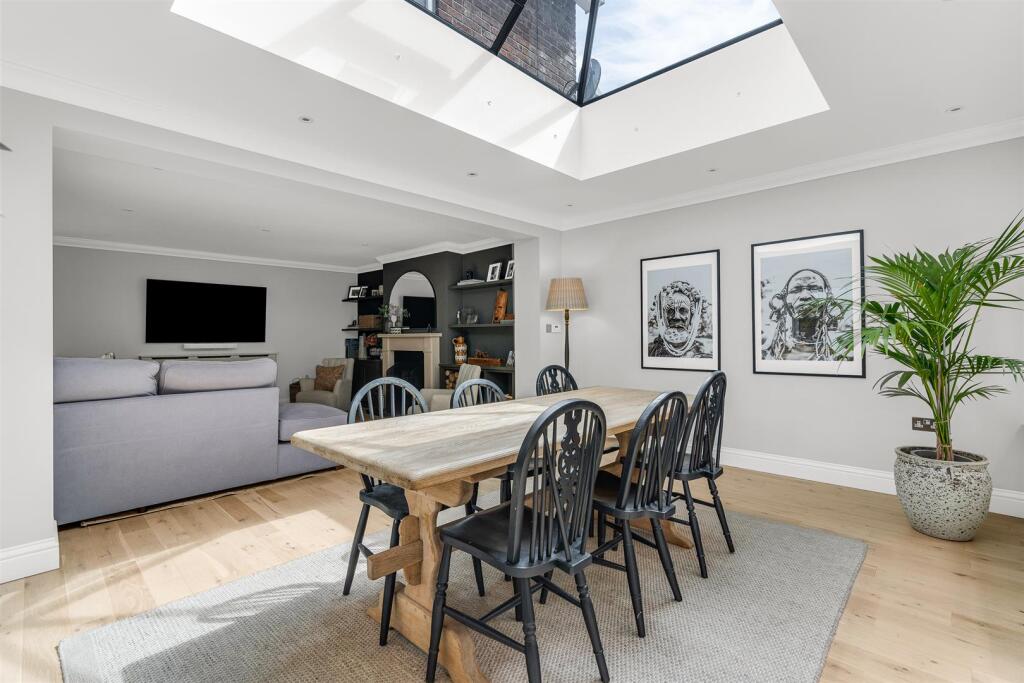 Additional image 10 of Tewin Water, Tewin, Welwyn