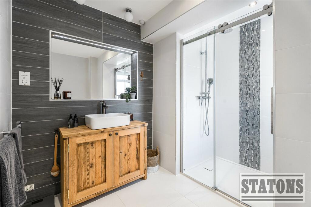 Additional image 24 of Upland Drive, Brookmans Park, Hatfield, Hertfordshire, AL9