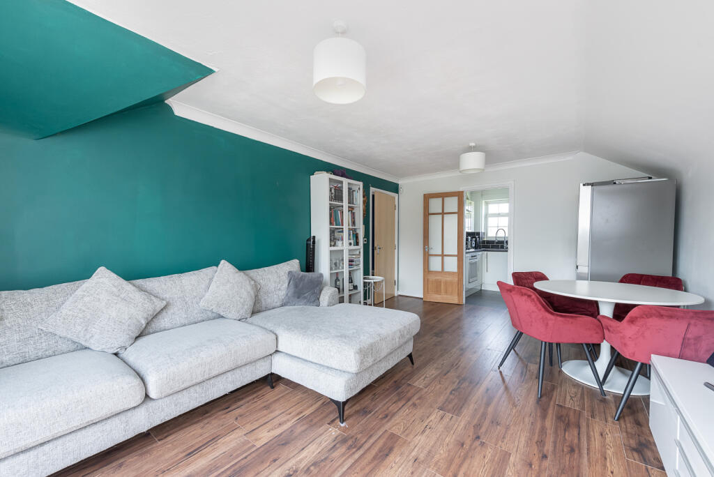 Additional image 5 of Lime Tree Court, Napsbury Park, St. Albans, Hertfordshire, AL2