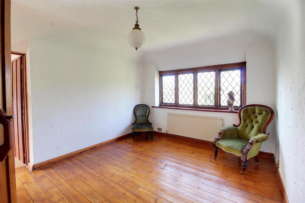 Additional image 22 of Great North Road, Brookmans Park,