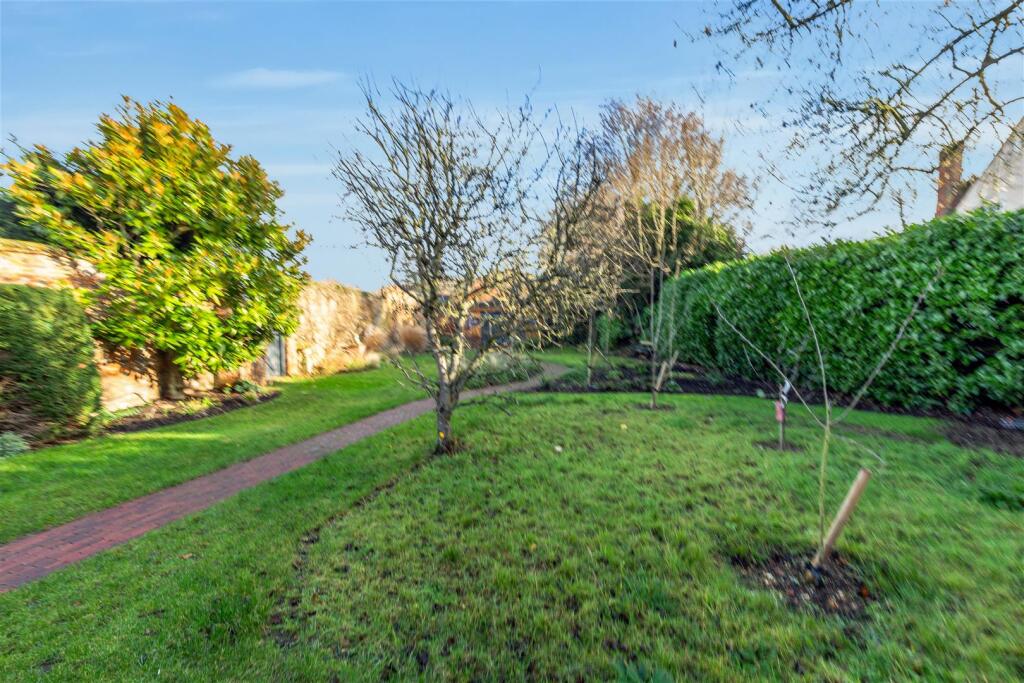 Additional image 36 of Mill Lane, Welwyn