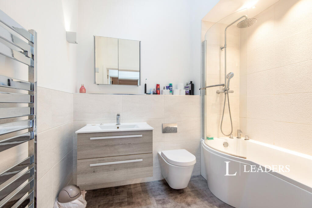 Additional image 6 of Sadlers Lodge, 40 New Road, AL6