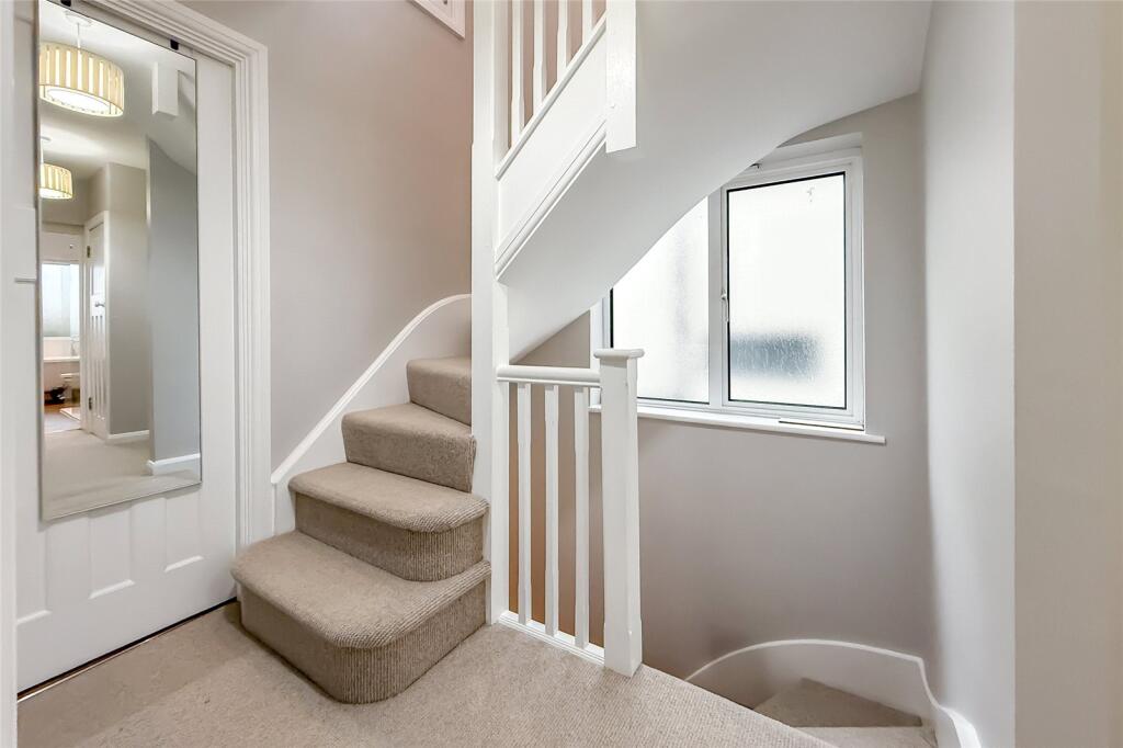 Additional image 18 of Linden Crescent, St. Albans, Hertfordshire, AL1