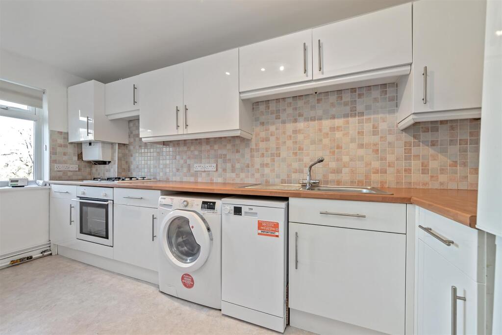 Additional image 5 of The Ridgeway, St. Albans