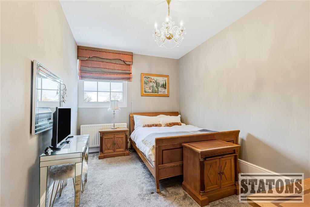 Additional image 26 of Kentish Lane, Brookmans Park, Hertfordshire, AL9