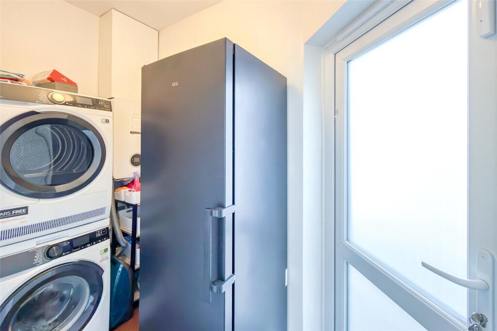 Additional image 18 of Watford Road, St. Albans, Hertfordshire, AL2