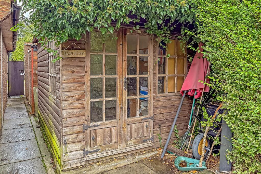 Additional image 20 of South Close, St. Albans