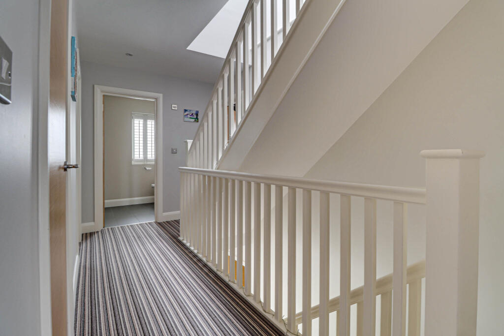 Additional image 17 of Tuffnells Way, Harpenden, Hertfordshire, AL5