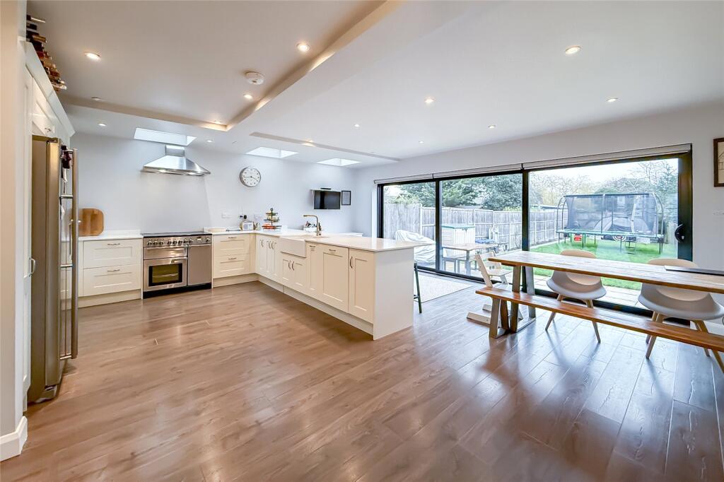 Additional image 3 of Linden Crescent, St. Albans, Hertfordshire, AL1