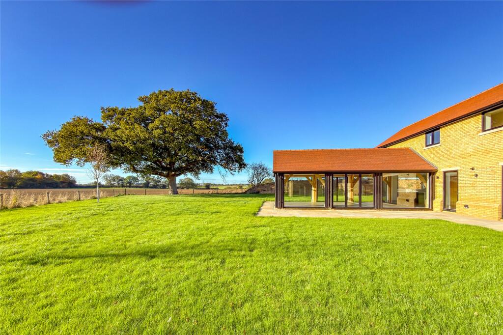 Additional image 17 of Oak Tree House, Kennel Lane, Kinsbourne Green, Harpenden, Hertfordshire, AL5