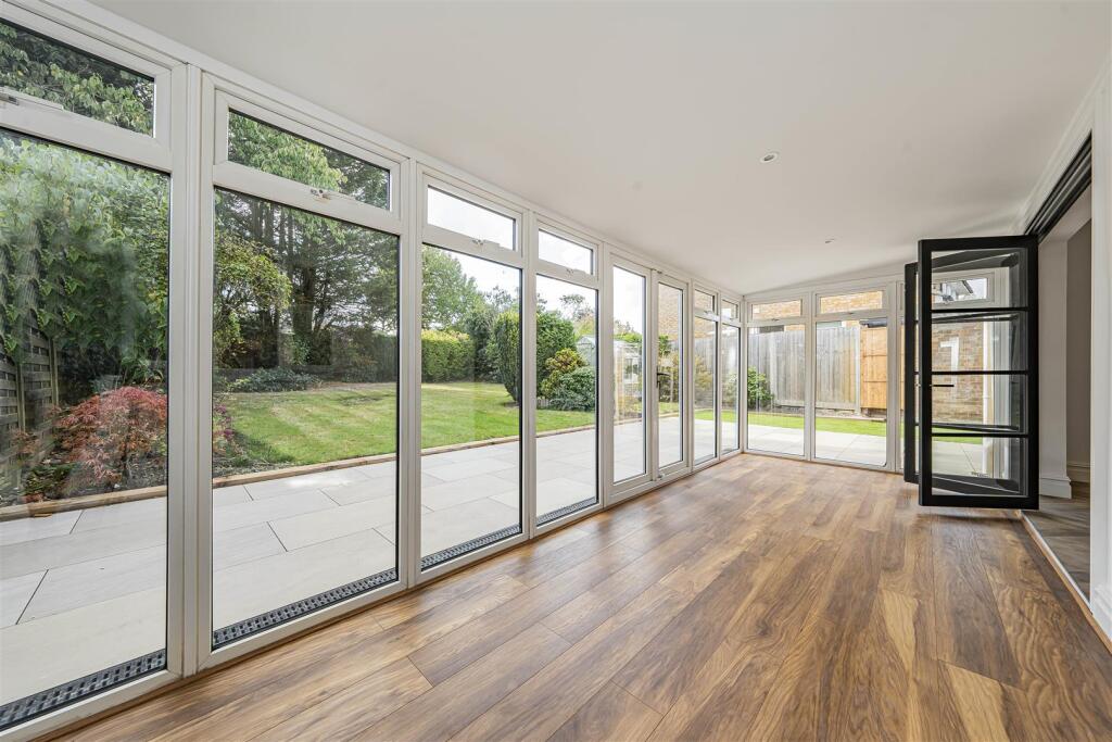 Additional image 13 of Dell Rise, Park Street, St. Albans