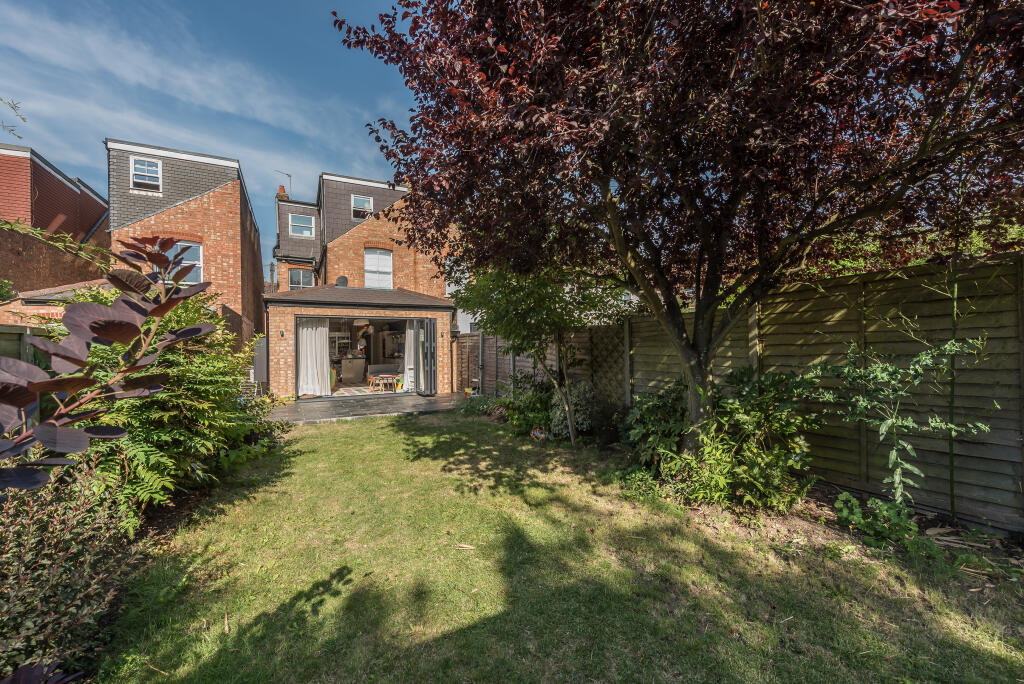 Additional image 20 of Sandfield Road, St Albans, Herts, AL1