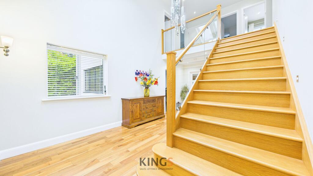 Additional image 7 of Upland Drive, Brookmans Park, AL9