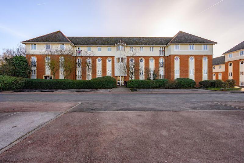 Additional image 8 of Walsingham Close, Hatfield