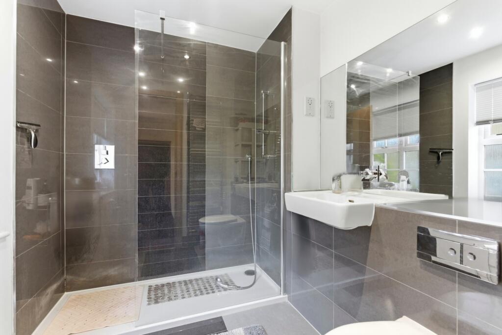 Additional image 9 of Walter Slade Court, Napsbury Park, St. Albans, AL2