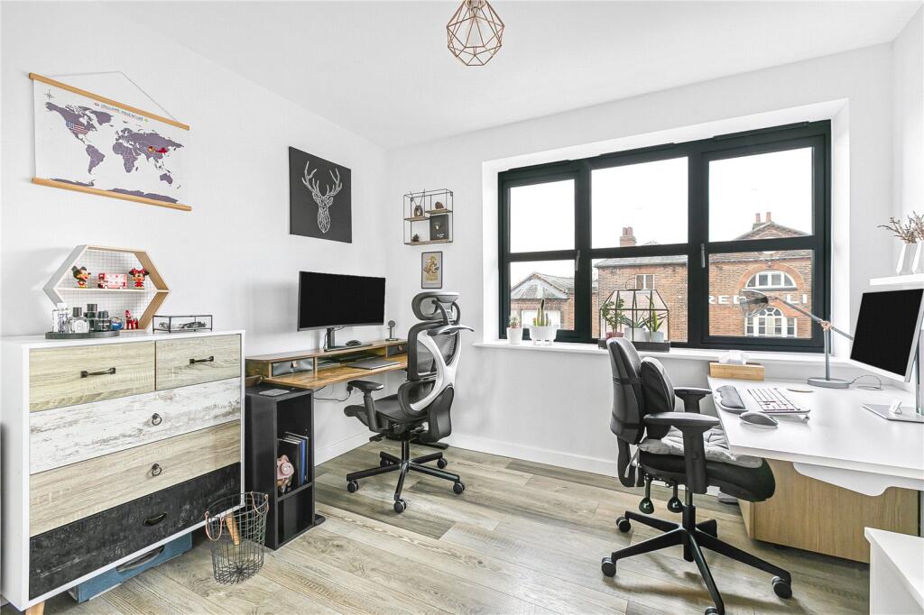 Additional image 7 of Great North Road, Hatfield, Hertfordshire, AL9