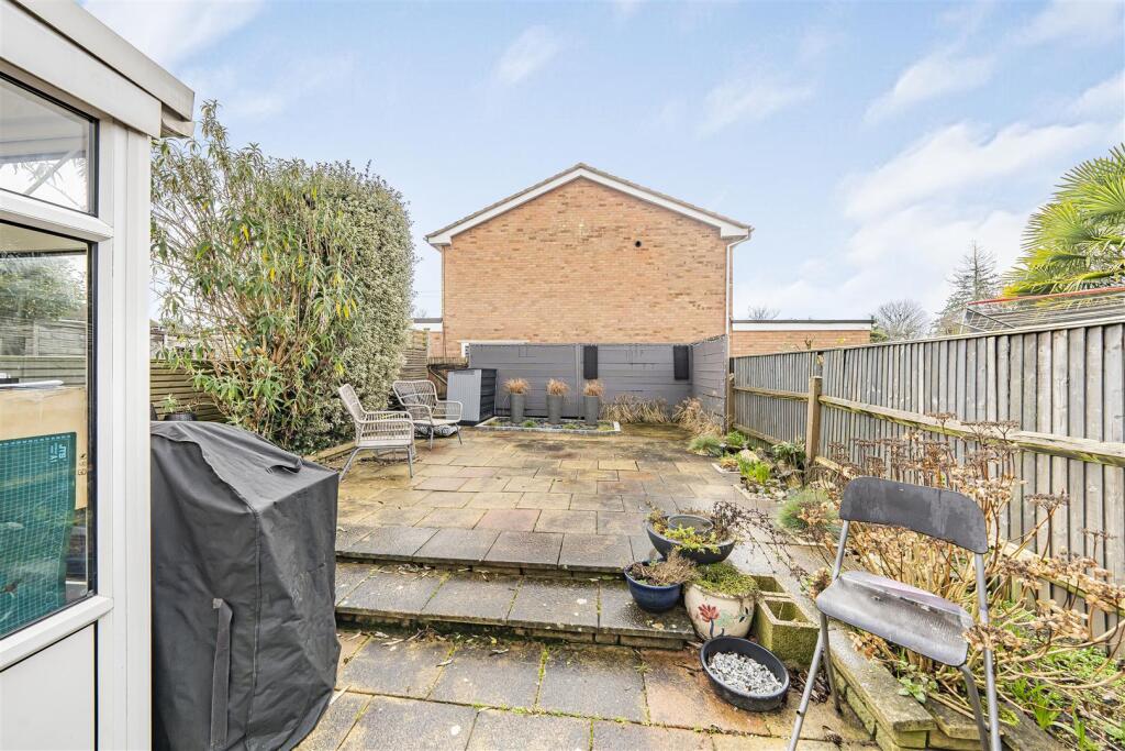 Additional image 13 of Wood End, Park Street, St. Albans