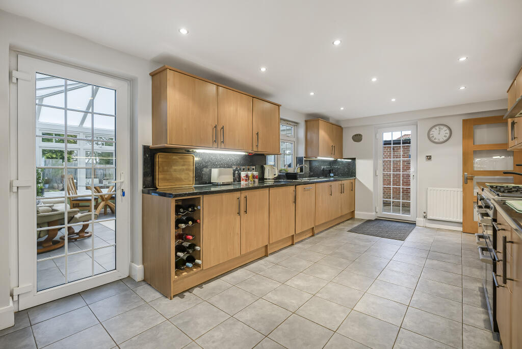 Additional image 8 of High Oaks Road, Welwyn Garden City, Welwyn Garden City, AL8