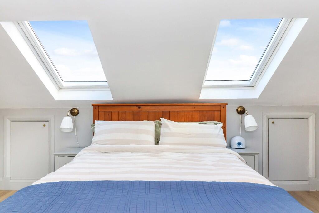 Additional image 15 of Nunnery Close, St. Albans, Hertfordshire, AL1