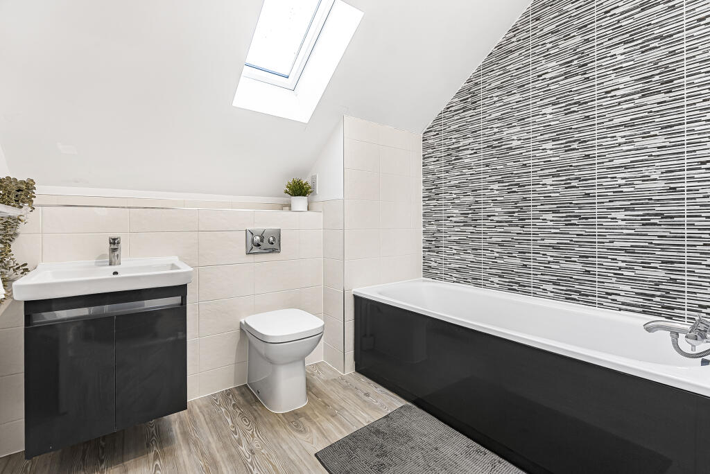 Additional image 22 of The Stables, Pottersheath, AL6