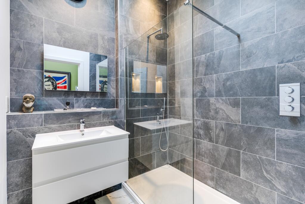 Additional image 8 of Beecholme, 54 Codicote Road, Welwyn, AL6