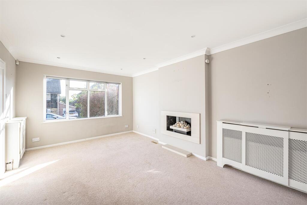 Additional image 5 of Park Rise, Harpenden