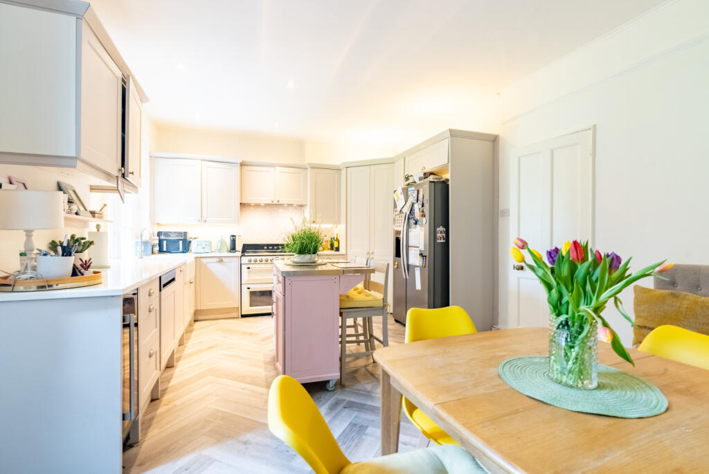 Additional image 22 of Clarence Road, Harpenden, Hertfordshire, AL5