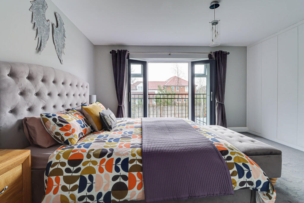 Additional image 13 of Tuffnells Way, Harpenden, Hertfordshire, AL5
