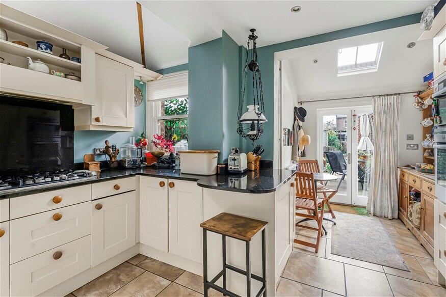 Additional image 5 of East Common, Harpenden, AL5