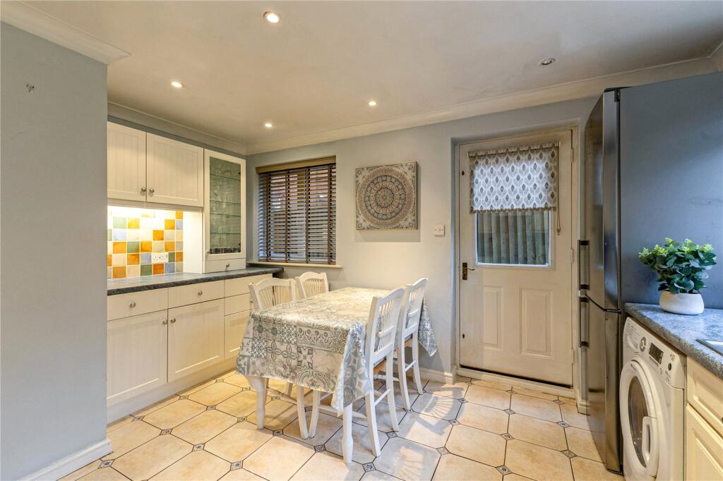 Additional image 7 of Wynches Farm Drive, St. Albans, Hertfordshire, AL4