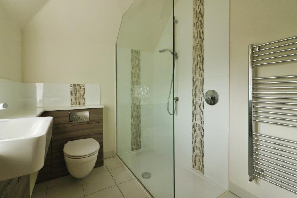 Additional image 9 of Church Street, Welwyn, AL6