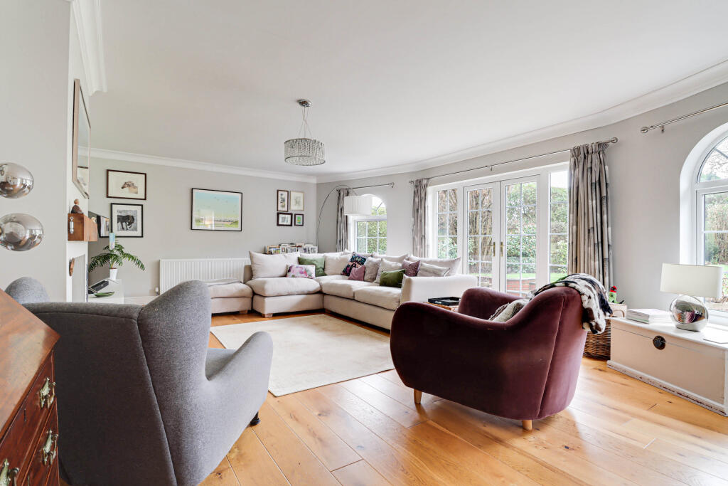 Additional image 24 of Castle Rise, Wheathampstead, Hertfordshire, AL4