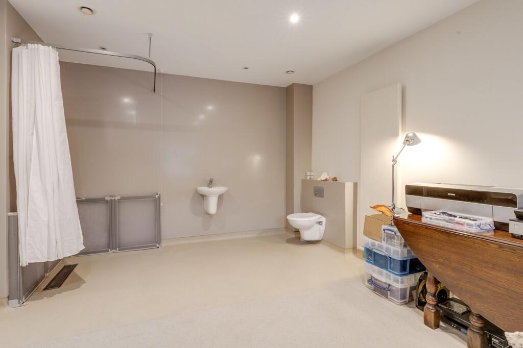 Additional image 17 of Oaklands Rise, Oaklands, Welwyn, Hertfordshire, AL6