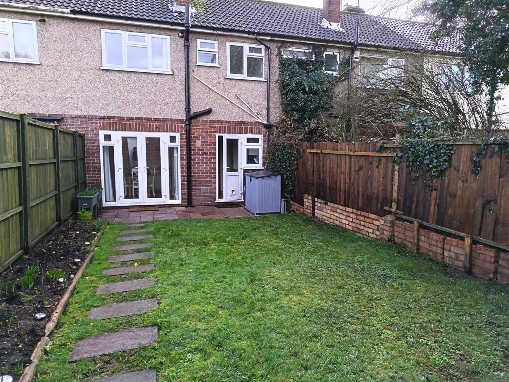 Additional image 15 of Pooleys Lane, Welham Green