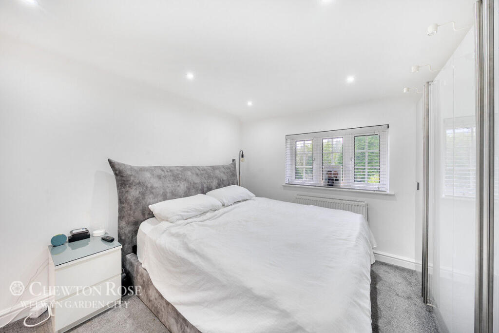 Additional image 28 of Manor Road, ST ALBANS