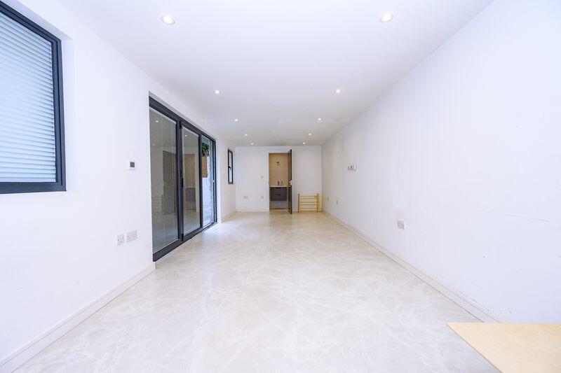 Additional image 27 of Nimrod Close, St Albans