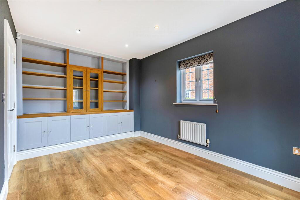 Additional image 7 of Meadow View, Redbourn, St. Albans, Hertfordshire, AL3