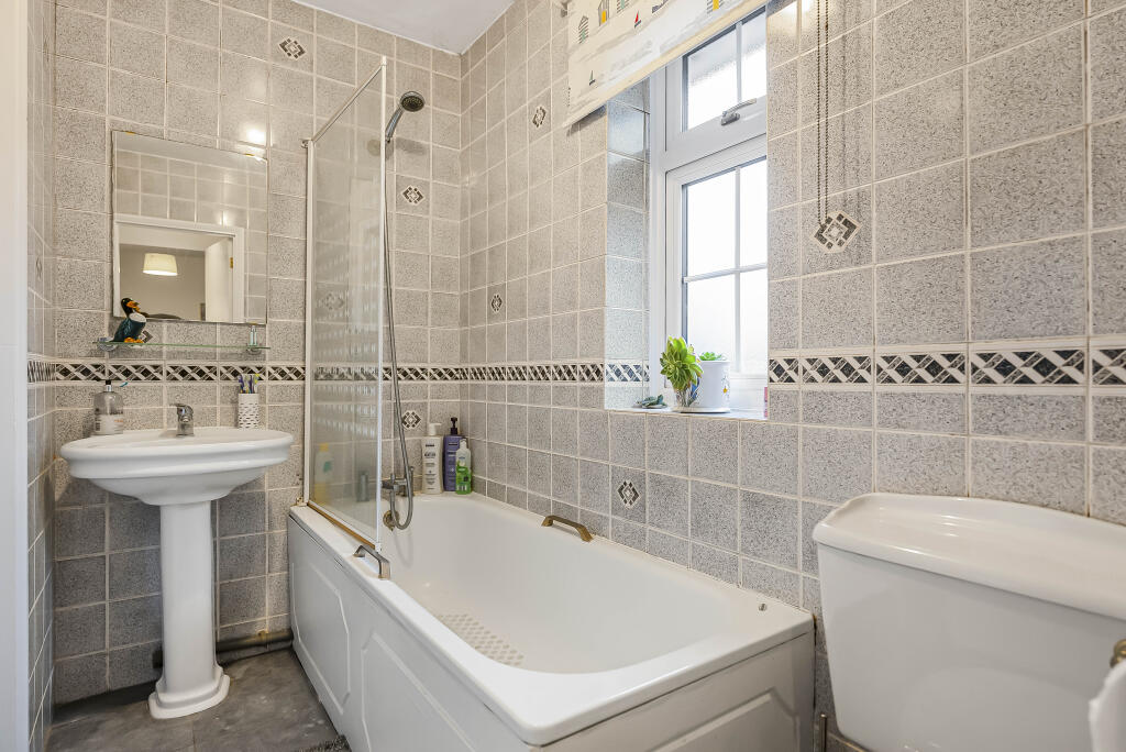 Additional image 21 of High Oaks Road, Welwyn Garden City, Welwyn Garden City, AL8