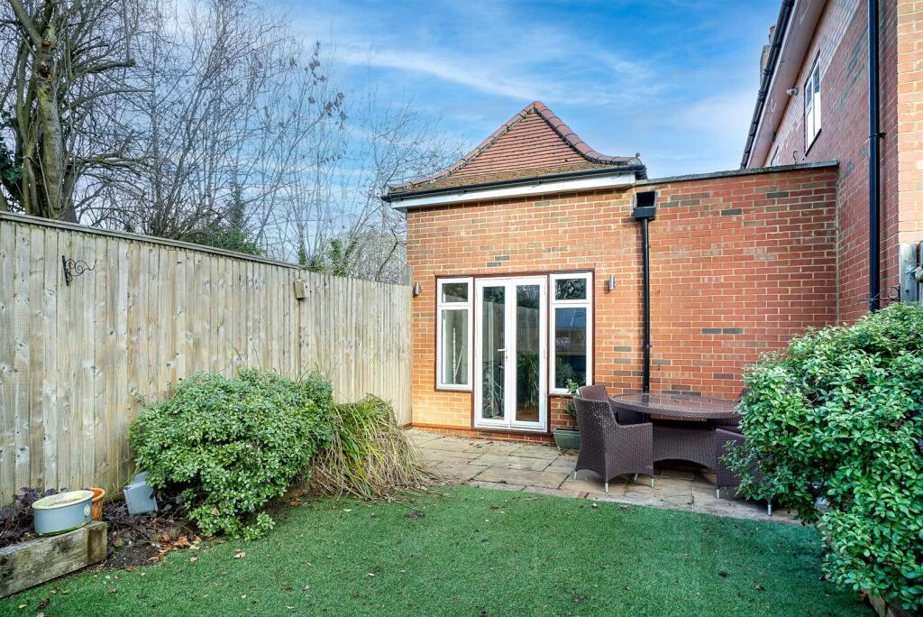 Additional image 11 of Shenley Lane, St. Albans