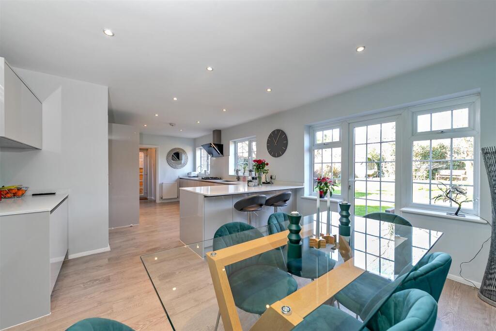 Additional image 2 of Blackthorn Close, St. Albans