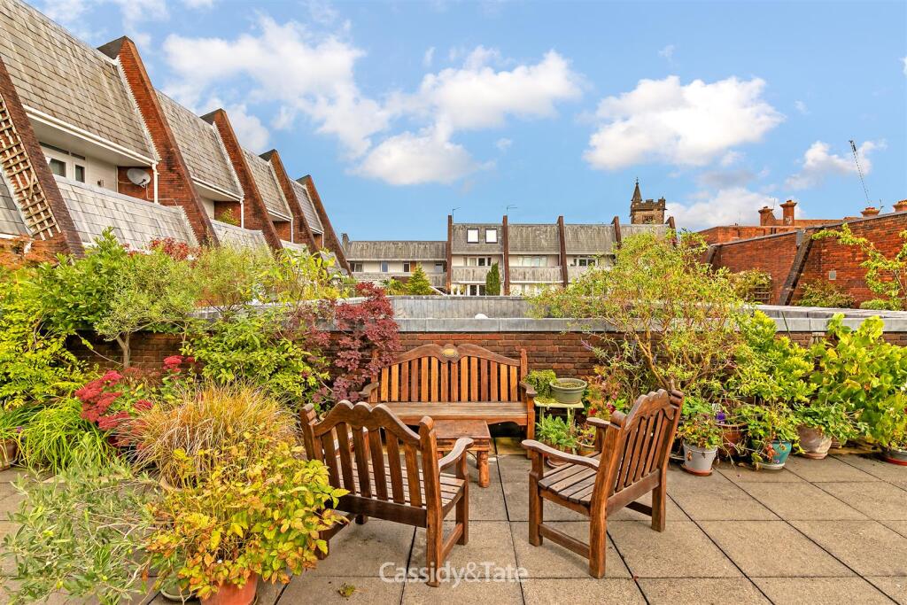 Additional image 31 of 12 Heritage CloseSt AlbansHertfordshire