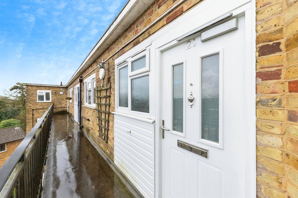 Additional image 16 of Windsor Road, Welwyn