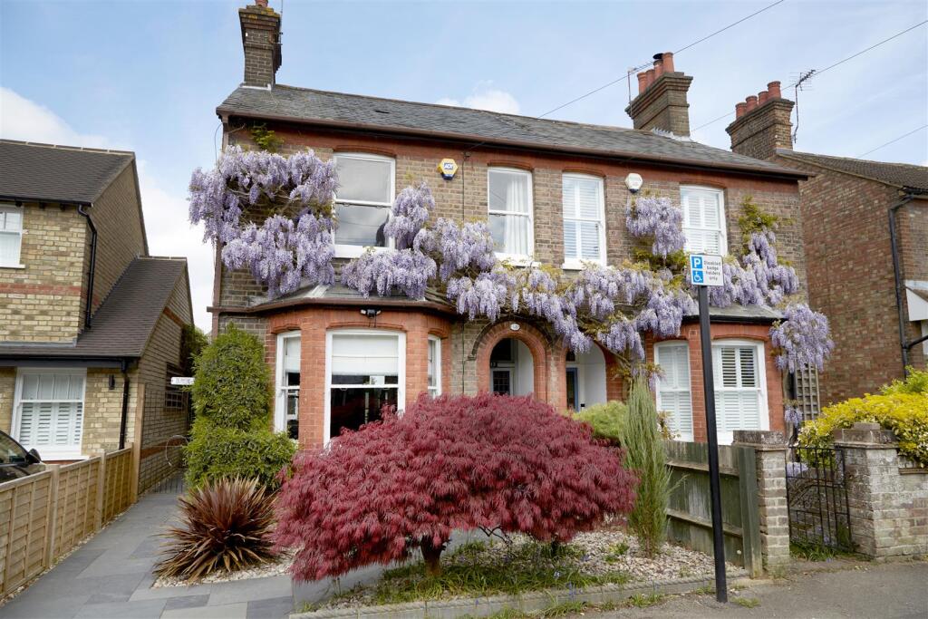 Cornwall Road, Harpenden