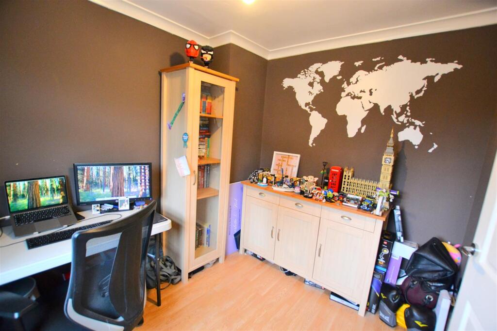 Additional image 22 of Bradshaws, Hatfield