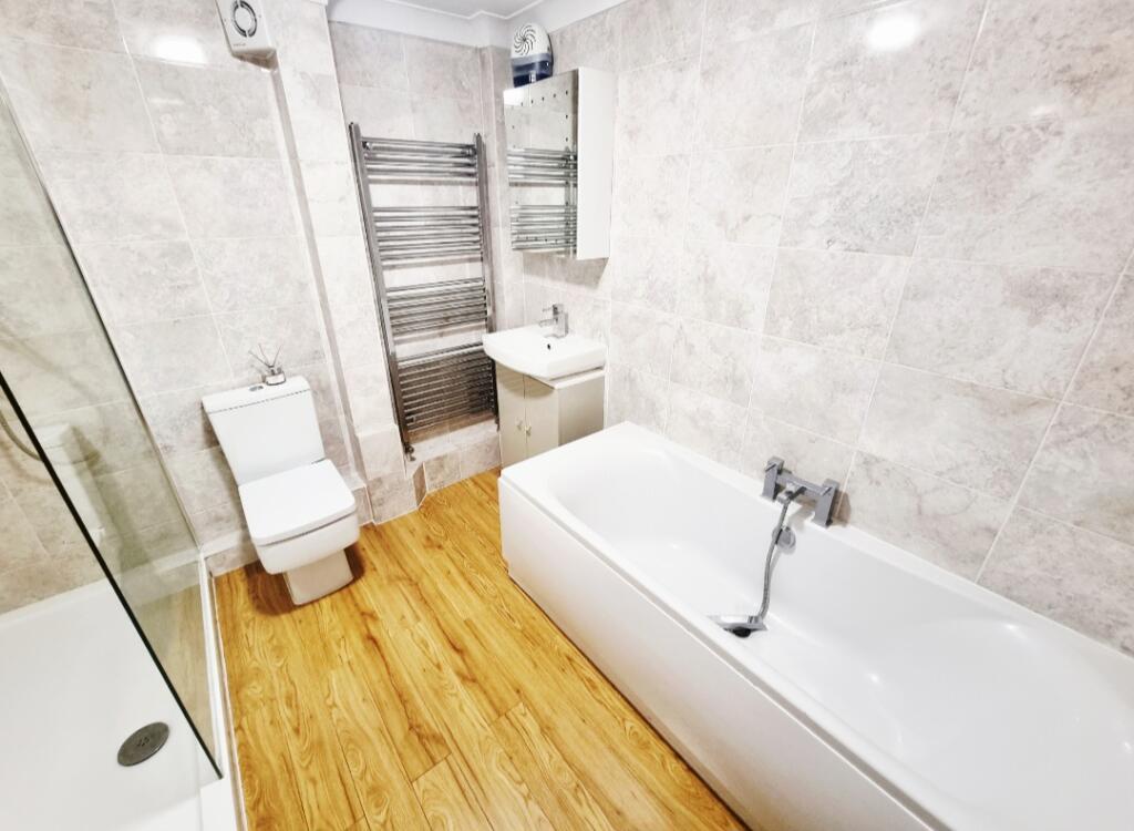 Additional image 10 of Clarendon Road, Harpenden