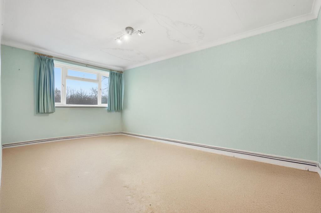 Additional image 8 of Sycamore Drive, Park Street, St. Albans