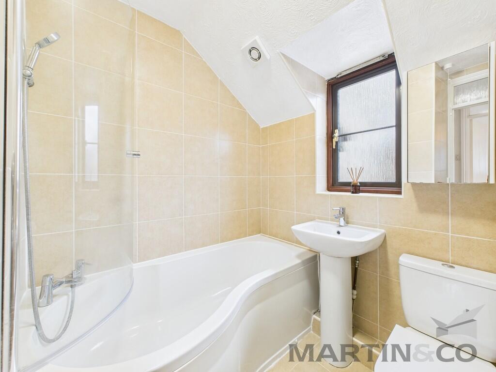 Additional image 14 of Edmond Beaufort Drive, St Albans