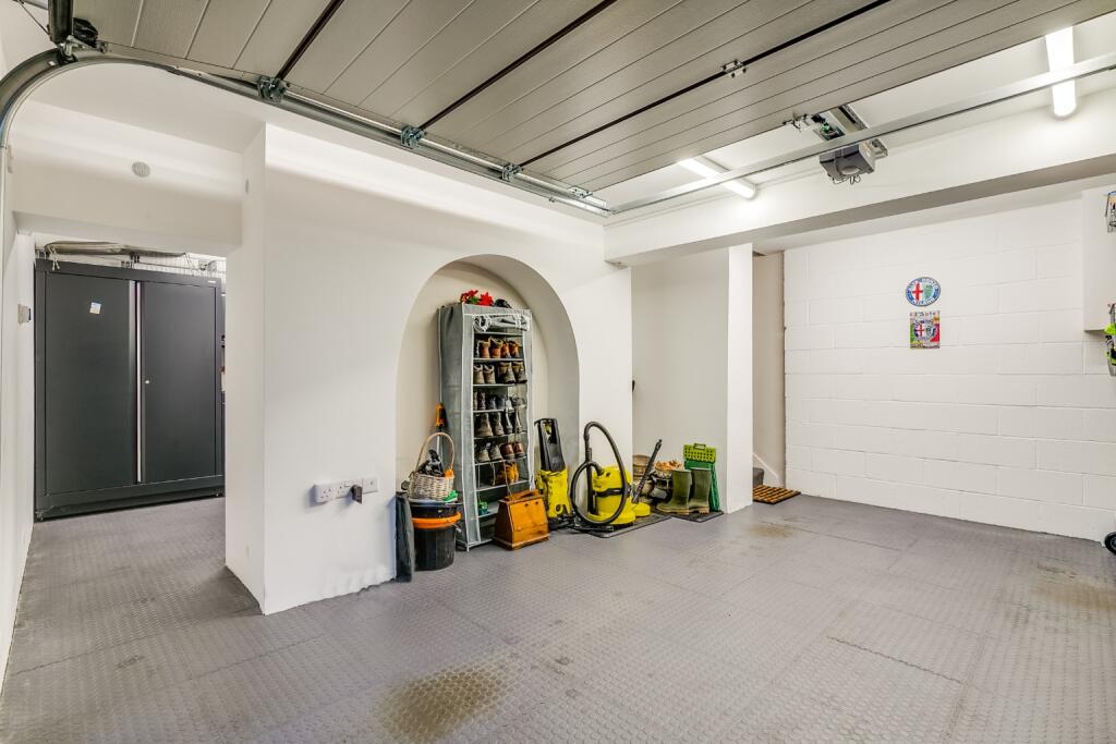 Additional image 18 of Sherrards Mansions, Welwyn Garden City, Hertfordshire, AL8 7AY