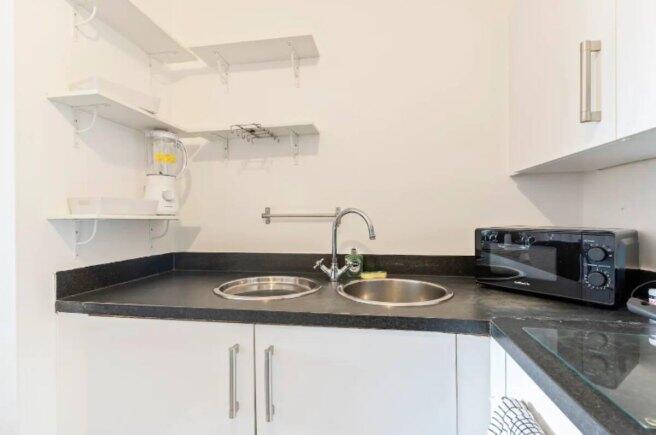 Additional image 38 of 165 Granville Street