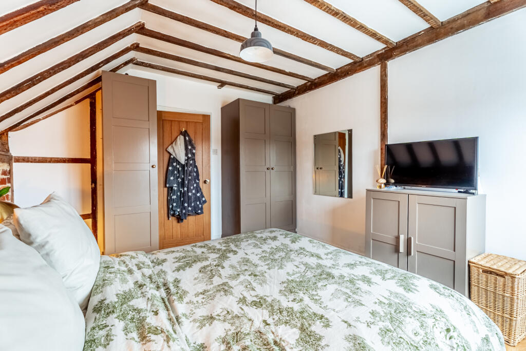 Additional image 8 of Pickford Road, Markyate, St. Albans, Hertfordshire, AL3